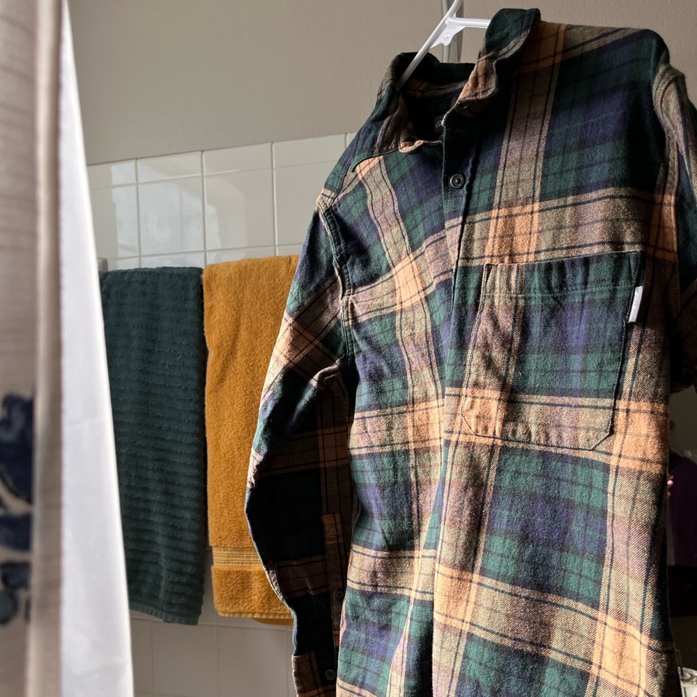 Eddie Bauer Men’s Green Plaid Flannel